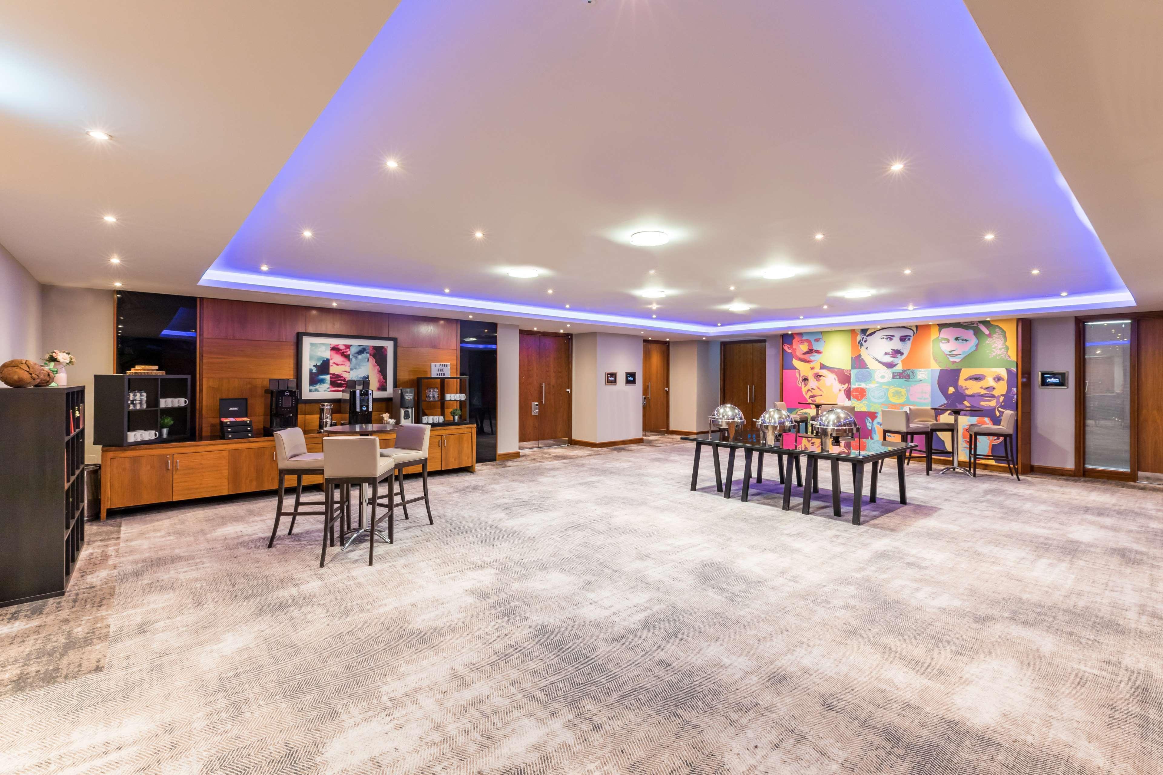 Hotel Radisson Red London Heathrow