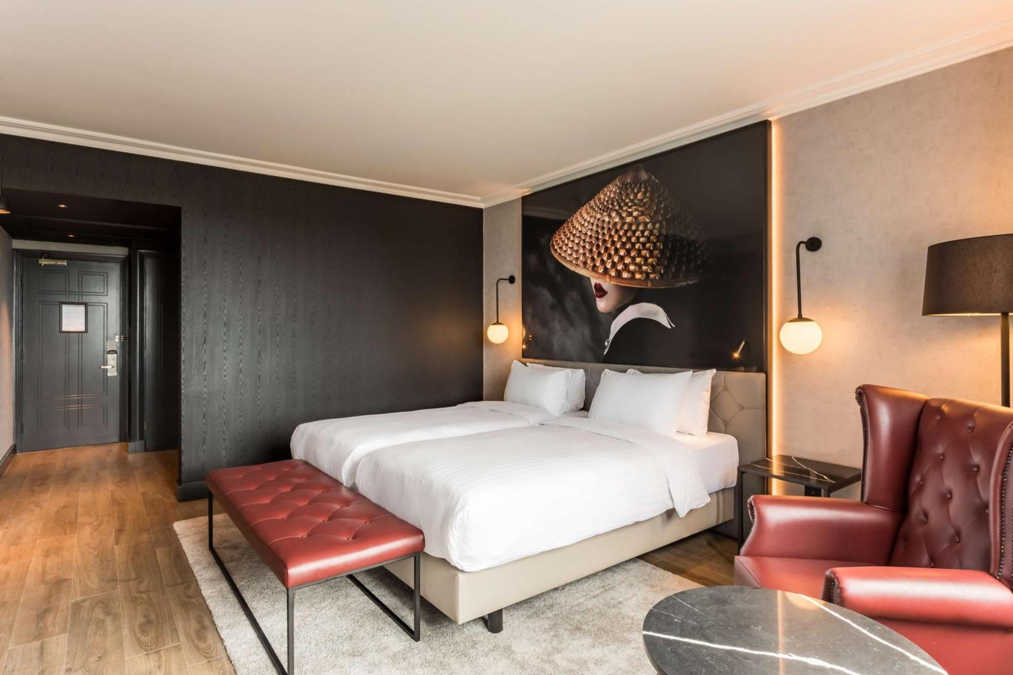 Radisson Red London Heathrow Harmondsworth