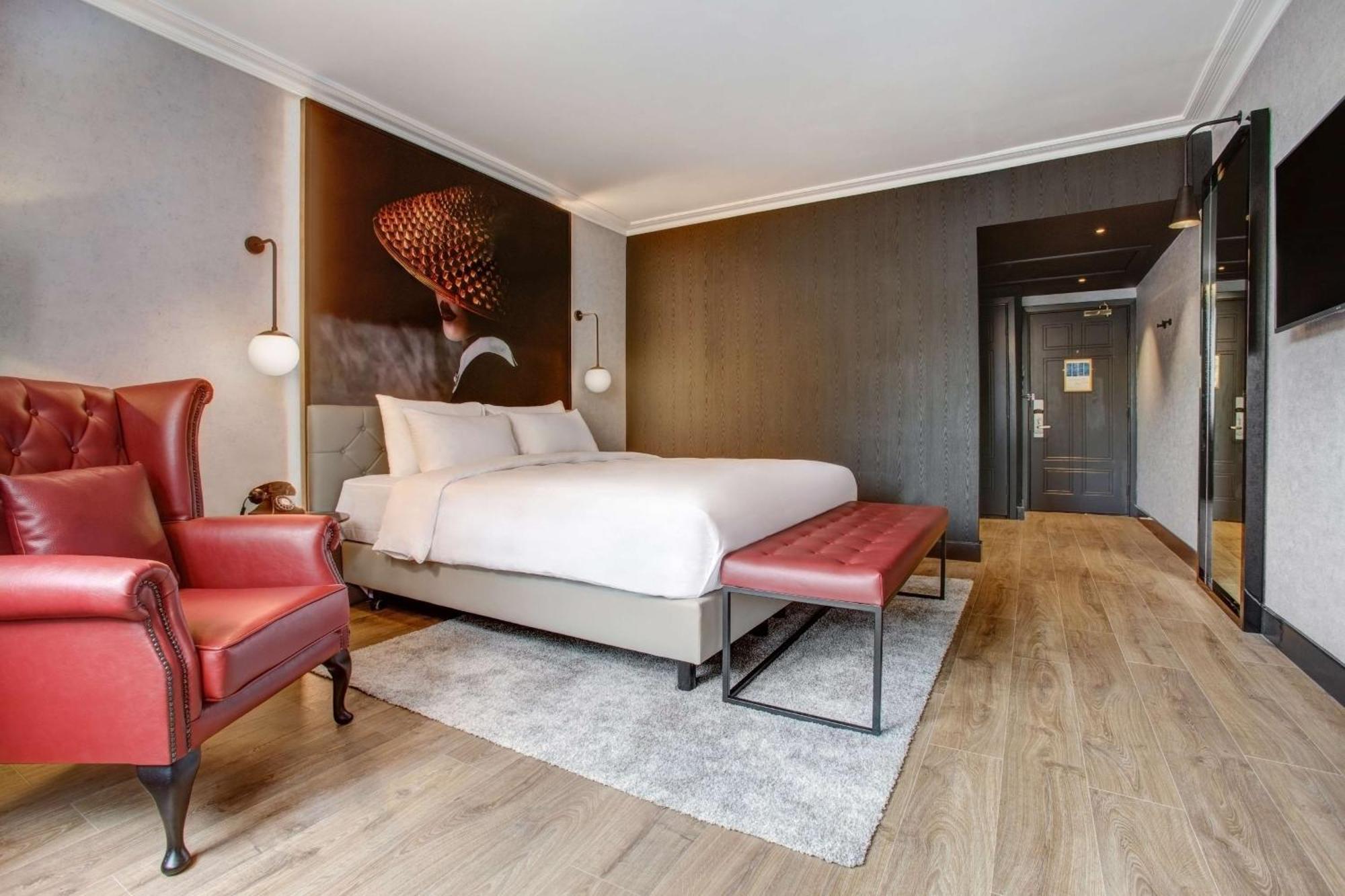 Radisson Red London Heathrow Hotel Harmondsworth